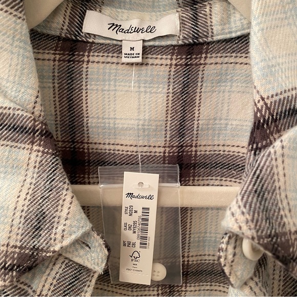 NWT Madewell Flannel Crop Shirt in Plaid - Picture 3 of 4